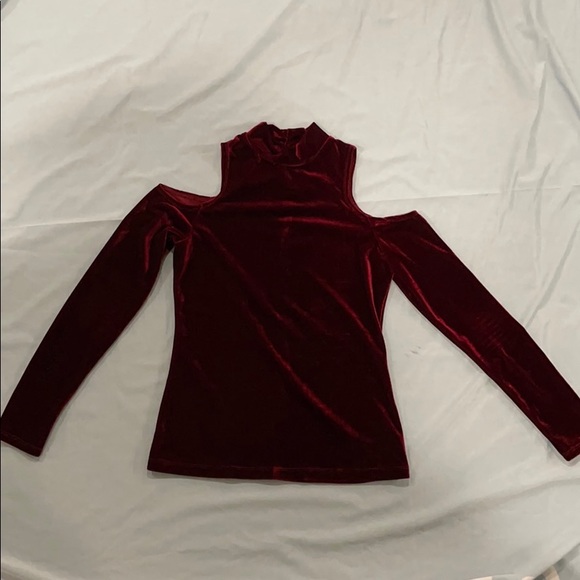 Red Velvet Long Sleeve - Picture 1 of 3